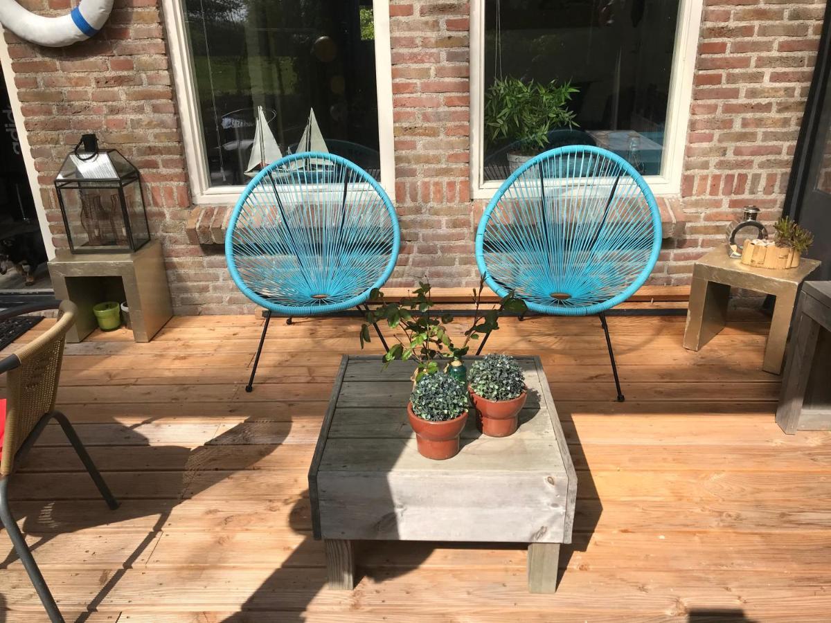 Bellemare Bungalow Lauwersmeer Mit Ueberdachte Veranda Und Eingezaeuntem Garten Anjum Luaran gambar